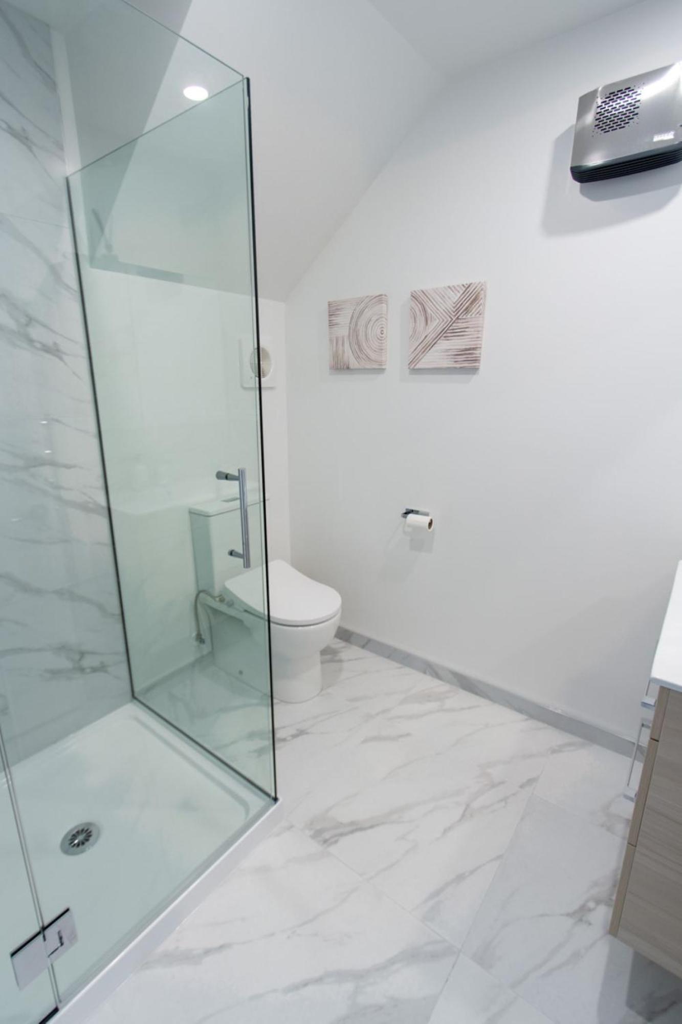 Stylish 2-Bedroom Haven Next To Hagley Park Christchurch Exterior photo
